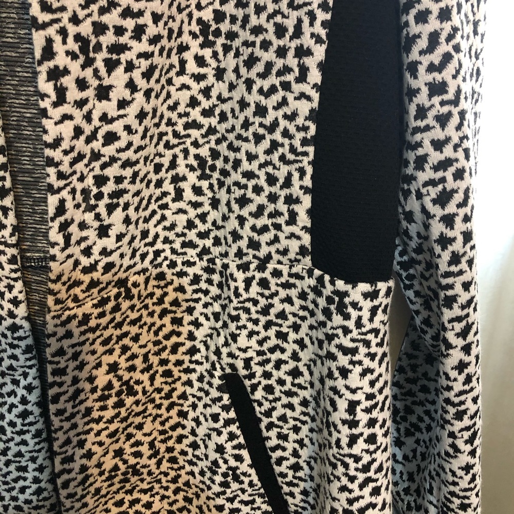 Jacket - Picture 2 of 4